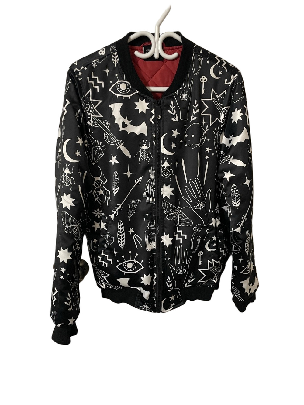 Fresh Hoods Quilted Graphic Bomber Jacket Size Small